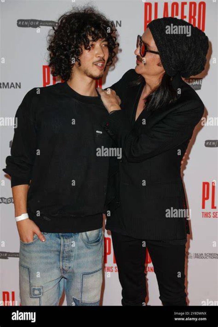 Brian Molko & his son Cody. I love the pic! Brian molko, Placebo