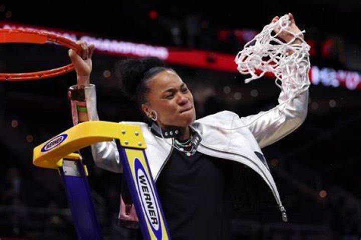 Dawn Staley's Father Clarence Staley Is He Still Alive?