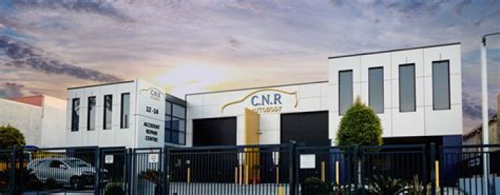 DingGo DingGo repairer C.N.R AUTOBODY