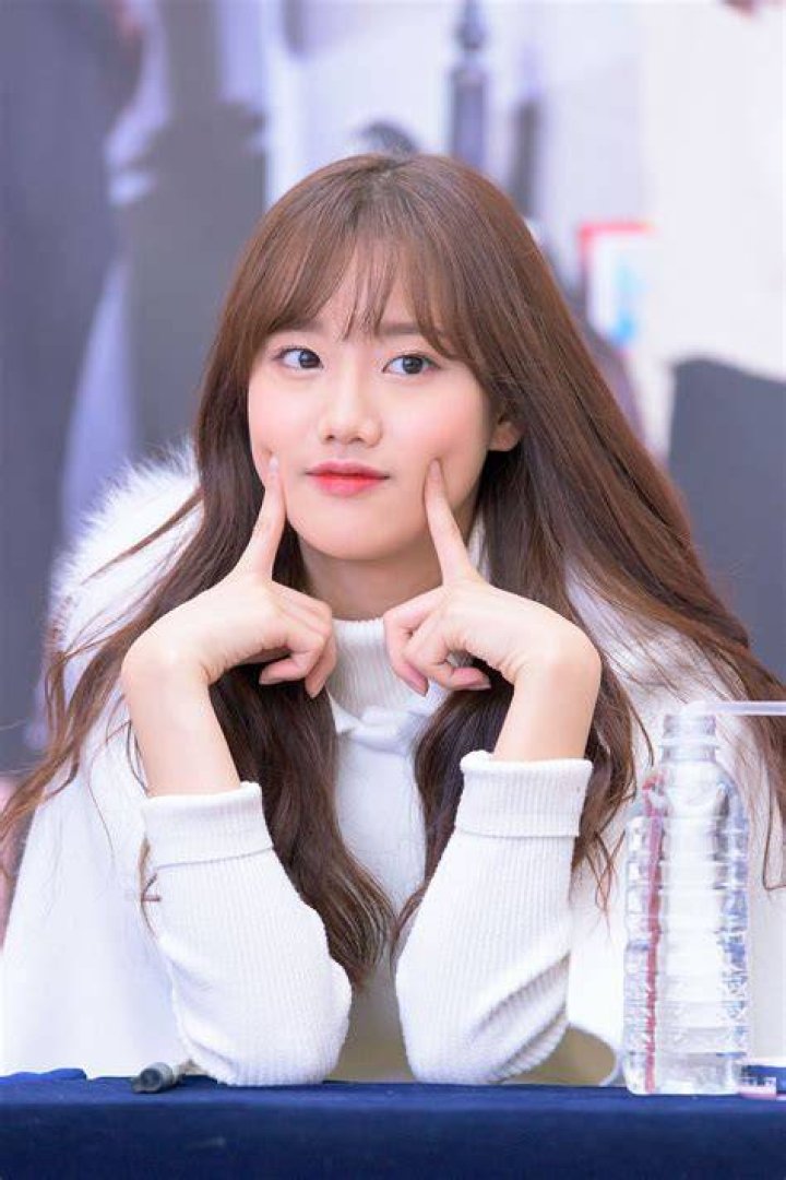 Lee Na Eun del grupo KPop April podría protagonizar adaptación del