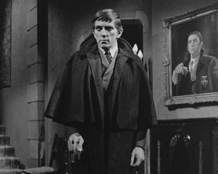 ‘Dark Shadows’ Vampire Jonathan Frid Dead at 87