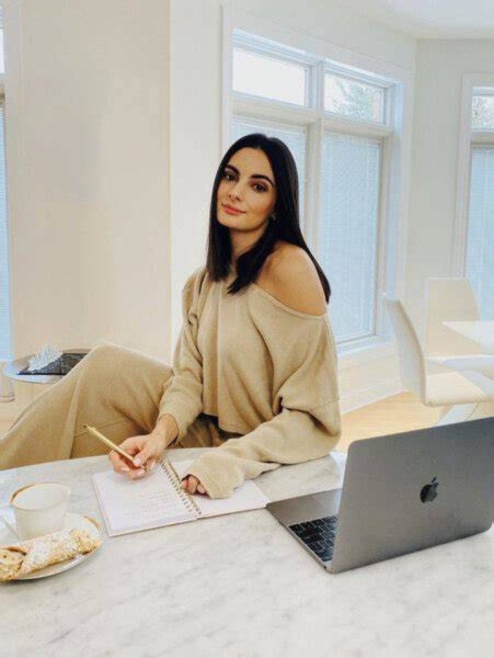 Paige DeSorbo Gives Fashionable Loungewear Outfit Inspiration The